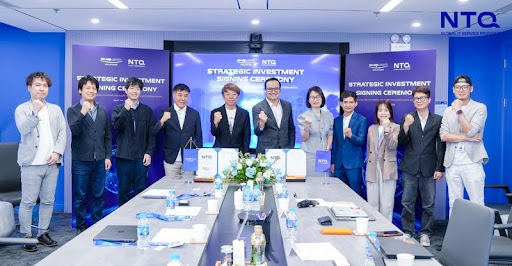 エムアップホールディングス　NTQ 調印式